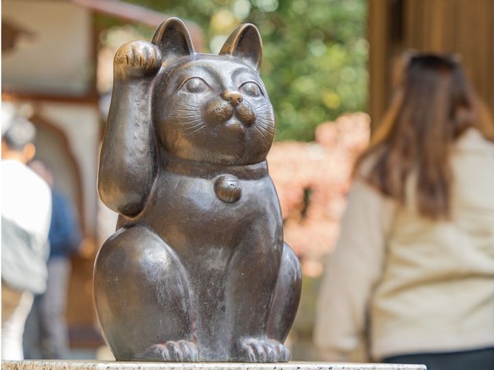 2025年12月26日は、年内最後の金運最強日！ 2026年の金運アップを目指す人にとっても見逃せない1日といえるでしょう。この日の吉日の特徴と、「やるといいこと」「やらない方がいいこと」を紹介します。（画像出典：PIXTA）