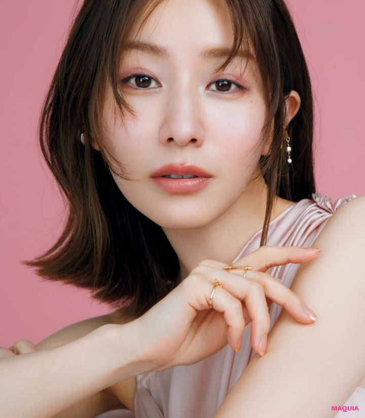 田中みな実 マキア 2025年下半期ベストコスメメイク