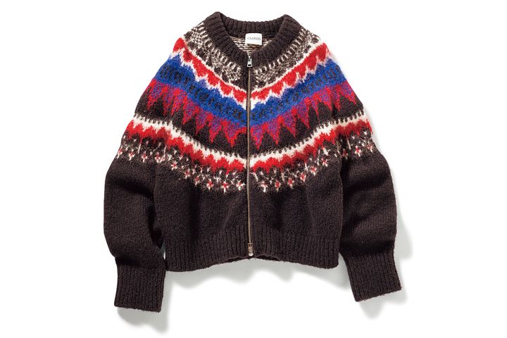 デニムと相性良すぎ！この冬プラスしたいニット18選