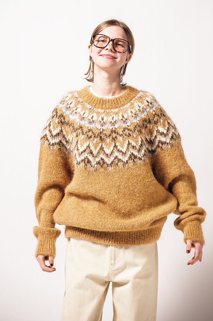 デニムと相性良すぎ！この冬プラスしたいニット18選