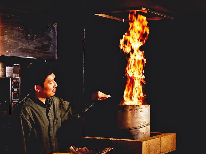 恵比寿『ゆうゆ』の調理風景