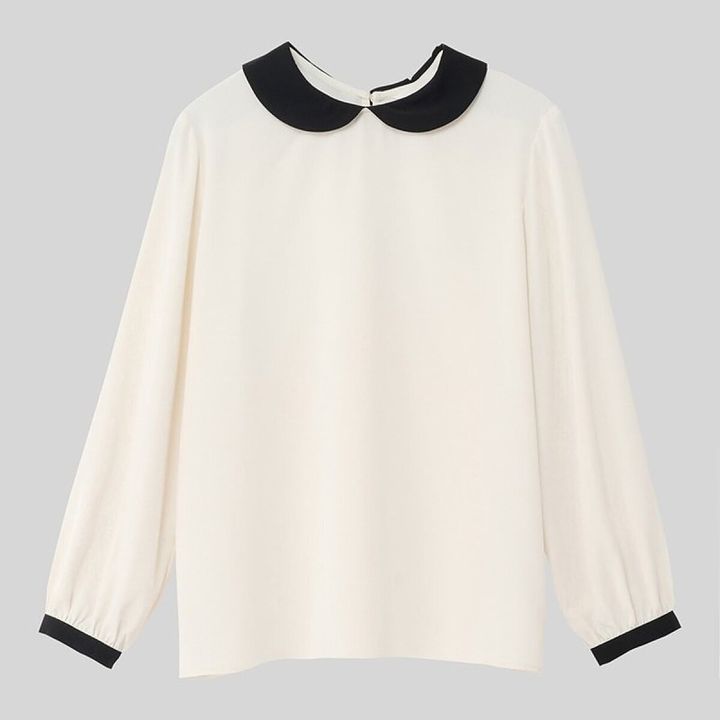 しまむらの丸襟ブラウス（早川ちひろ）