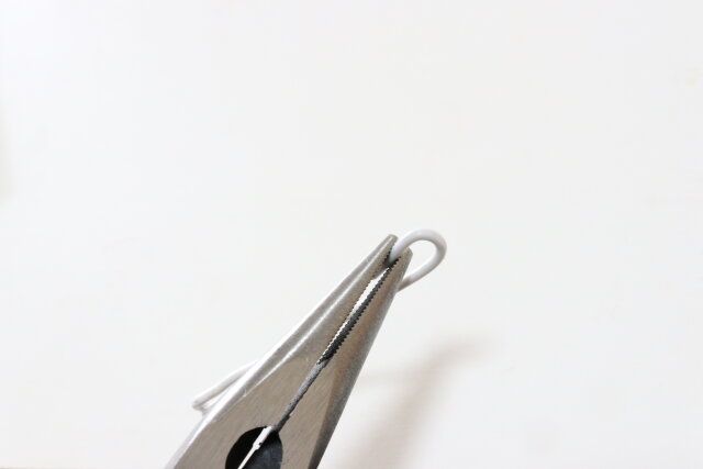 ラジオペンチ 曲げる