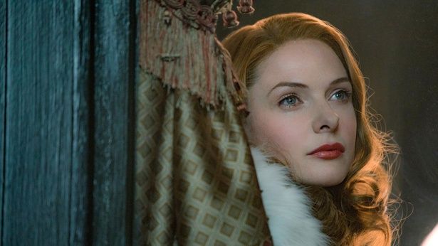 魅惑の歌姫を演じ、多才性をアピールした『グレイテスト・ショーマン』 [c]Everett Collection/AFLO