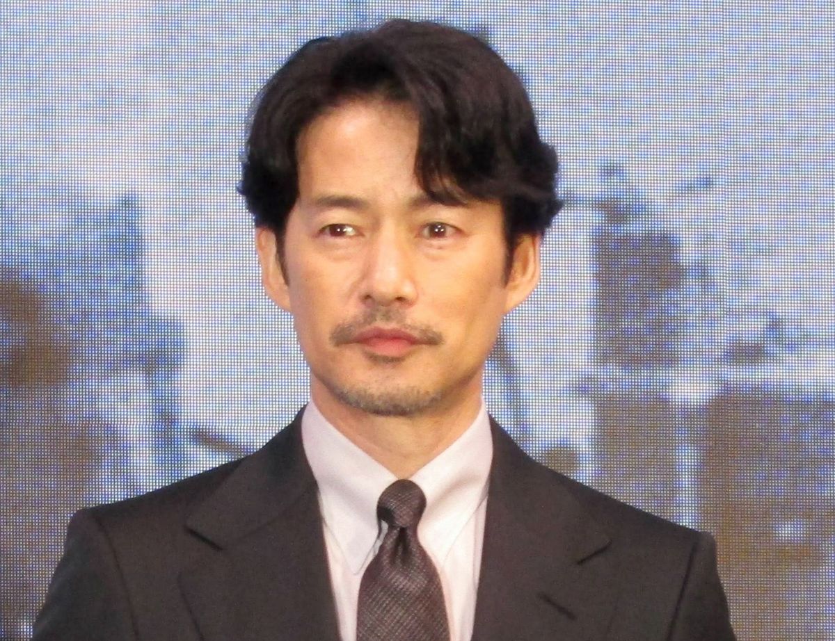 2位『竹野内豊』3位『福山雅治』300名が選ぶ“奇跡の50代だと思う俳優”1位に「なんであんなに保てるのか謎すぎる」 | TRILL【トリル】