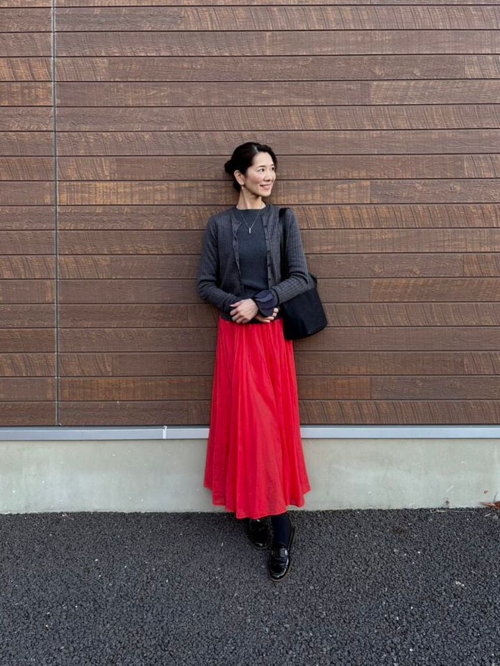 fumiさん_メリノリブクルーネックショートカーディガン