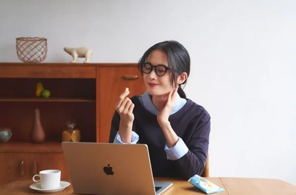 小岩井乳業からチーズ×バナナの相性を食感で楽しむ「小岩井 Cheeぽりん」登場！