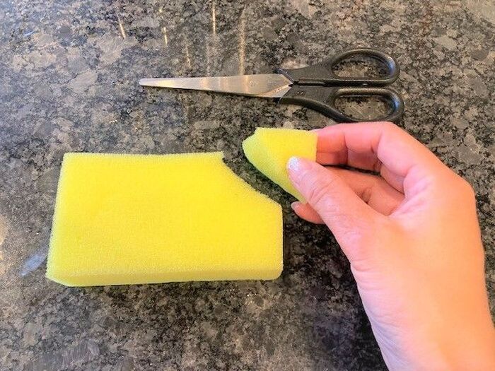 スポンジ、捨てるの待った！「2週間でポイ」の前に限界まで使い倒す〈フル活用術3選♡〉