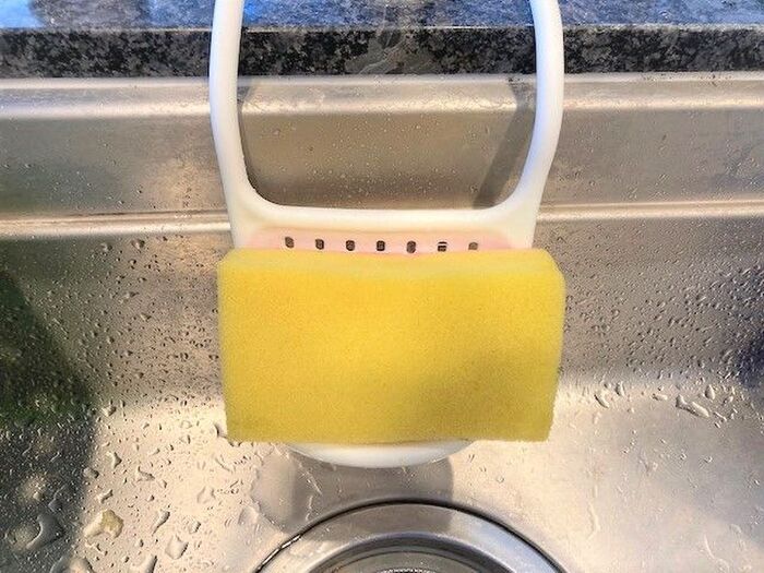 スポンジ、捨てるの待った！「2週間でポイ」の前に限界まで使い倒す〈フル活用術3選♡〉