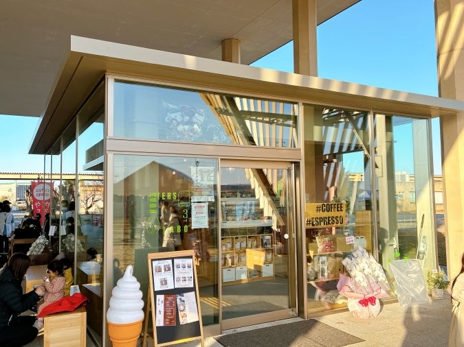 Book cafe 3rd Labo 外観