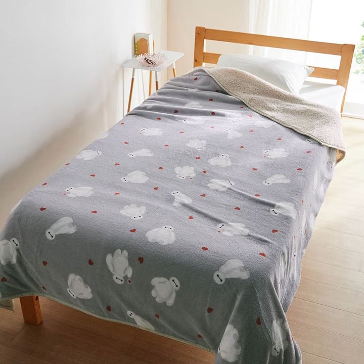 大きめサイズのマイクロファイバー毛布 ベイマックス