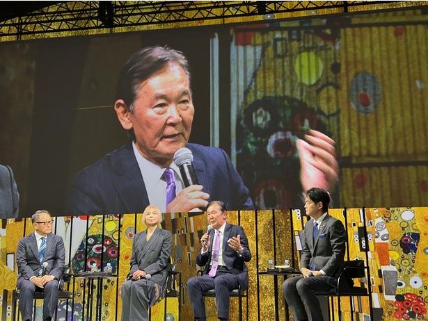 文化庁長官の都倉俊一さん