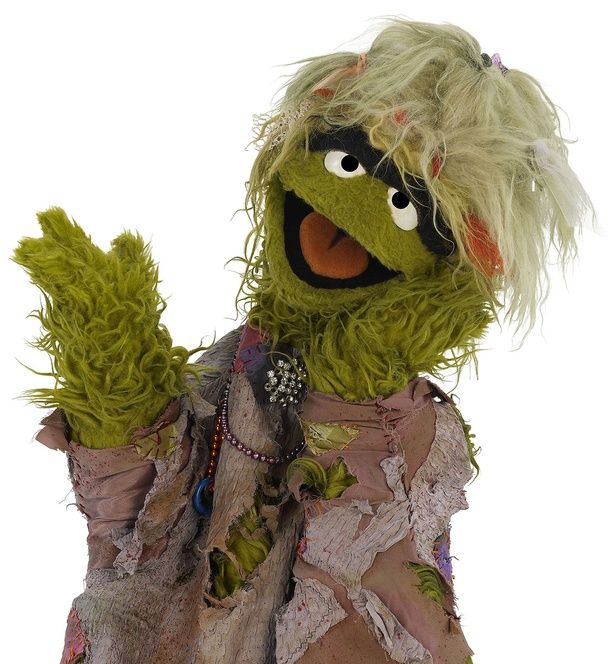 親友でガールフレンドのグランジェッタ