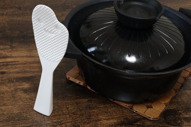 くっつきにくい立つしゃもじ（小） 自立する