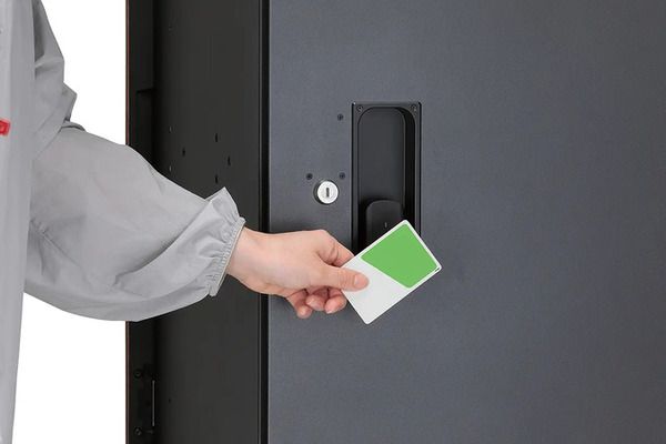 ポスト一体型宅配ボックス「ヴィコスマートDB」に、スマートロック「セサミ」技術採用