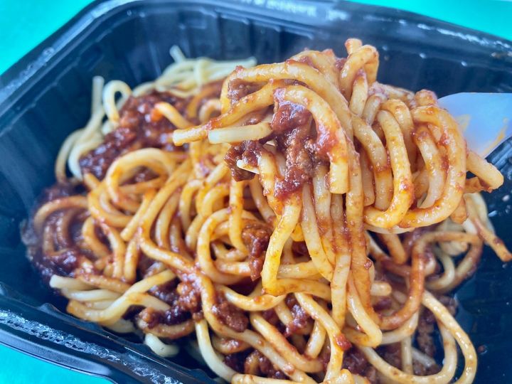ウマすぎる！？前のほうがよかった！？【セブン】生パスタになった金のシリーズのボロネーゼ
