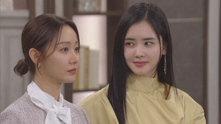 ク・ハナ役のハン・グル、セヨン役のパク・リウォン Licensed by KBS Media Ltd．（C）2025 KBS．All rights reserved width=