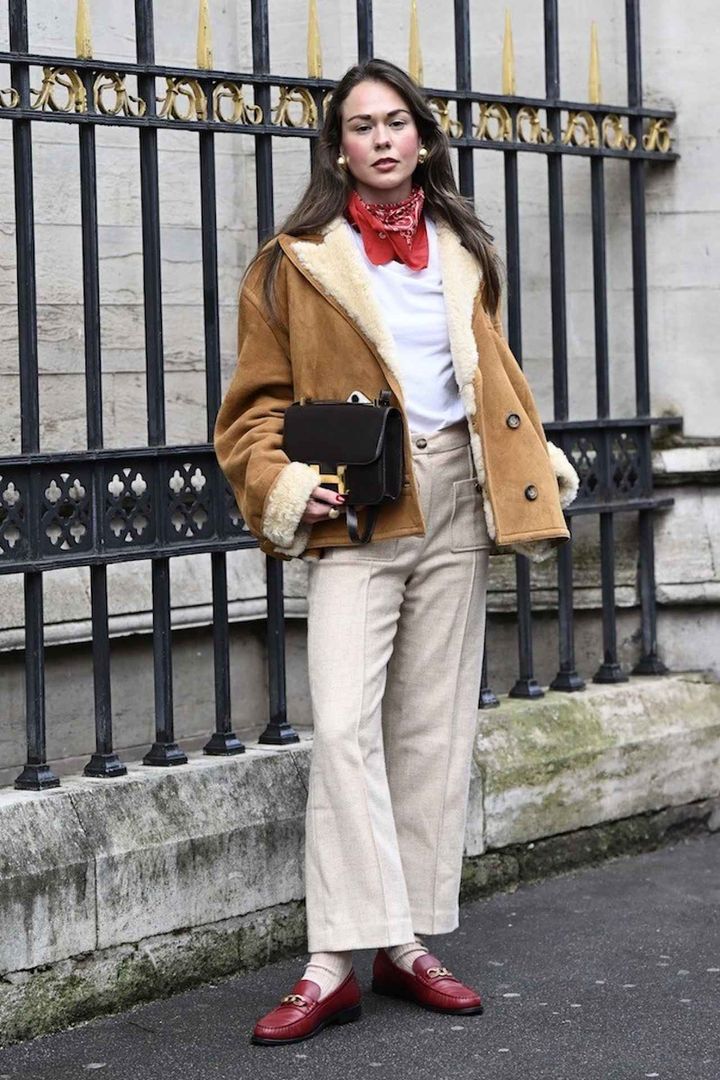 画像: ニュアンス配色に鮮烈な色を差す