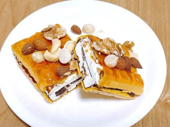 チョコモナカジャンボ