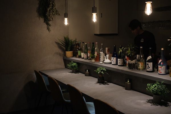 【熊本県人吉市】夜にスイーツと球磨焼酎が楽しめる新スポット「YORU. sweets and bar」が誕生