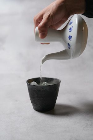 【熊本県人吉市】夜にスイーツと球磨焼酎が楽しめる新スポット「YORU. sweets and bar」が誕生