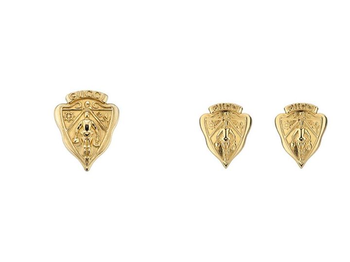 画像: 左｜ピンブローチ￥71,500、右｜ピアス￥49,500 出典：グッチ