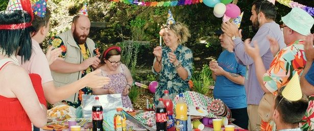 幼いころから障害者たちの持つファンタジーや独特の視点に惹かれていたというアルテュス [c]2024 CINE NOMINE - M6 FILMS - AUVERGNE-RHÔNE-ALPES CINEMA – SAME PLAYER- KABO FILMS -ECHO STUDIO - BNP PARIBAS PICTURES - IMPACT FILM