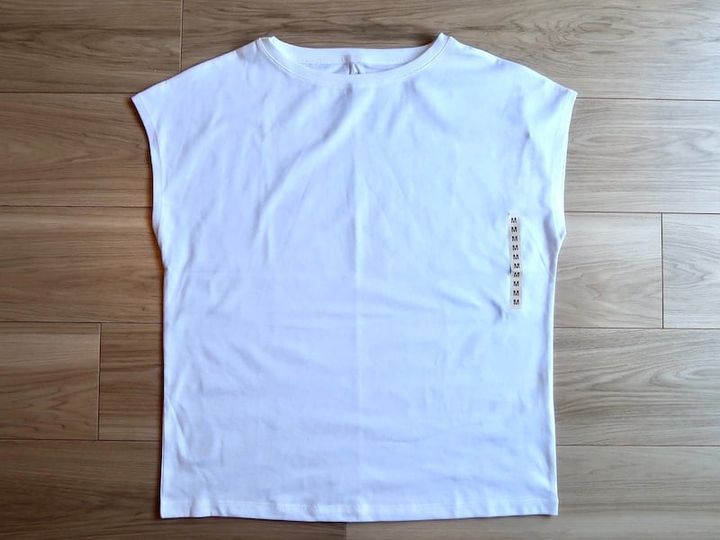 肌触りのいい滑らかな素材が990円で買えたのもうれしい！