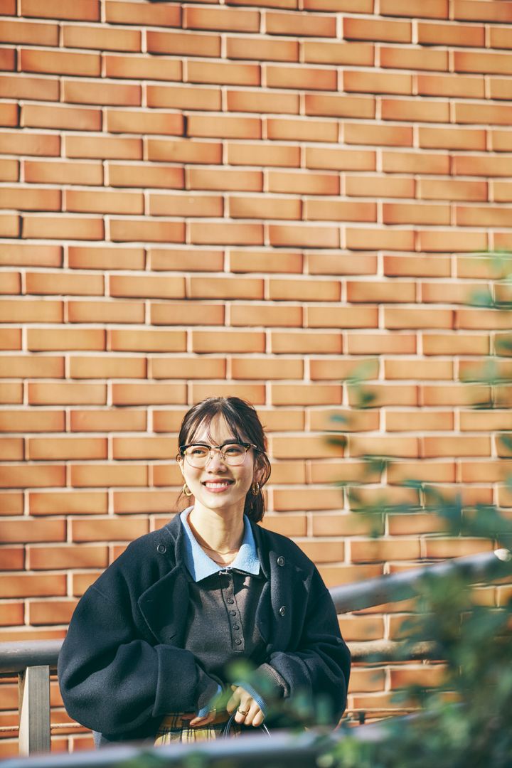 やっぱり冬はチェック柄スカート！色づかいやシルエットで個性がきらり【FUDGE dig.｜お洒落な人は「チェック柄スカート」をどう着こなす？ 02 フリークスストアPR 田中梨央奈さん】