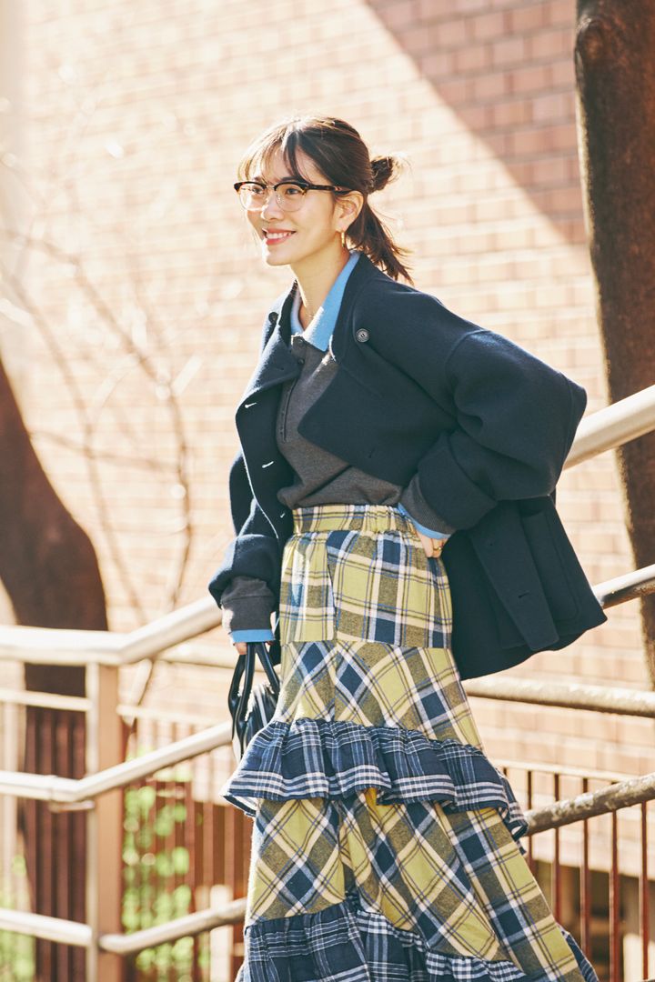 やっぱり冬はチェック柄スカート！色づかいやシルエットで個性がきらり【FUDGE dig.｜お洒落な人は「チェック柄スカート」をどう着こなす？ 02 フリークスストアPR 田中梨央奈さん】