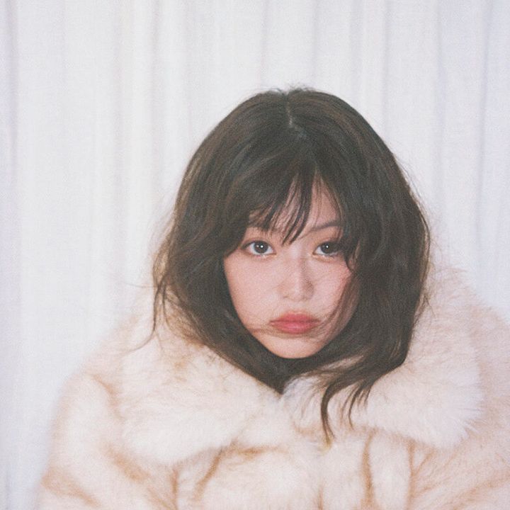 今田美桜 冬のファーコート コーデ