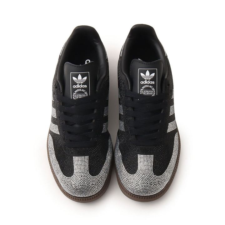 アディダス オリジナルスの「サンバ OG W」¥18,700