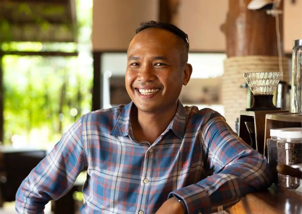 コーヒーサブスク「notice coffee」始動！利益の一部でカンボジアの子どもたちを支援