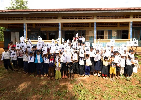 コーヒーサブスク「notice coffee」始動！利益の一部でカンボジアの子どもたちを支援