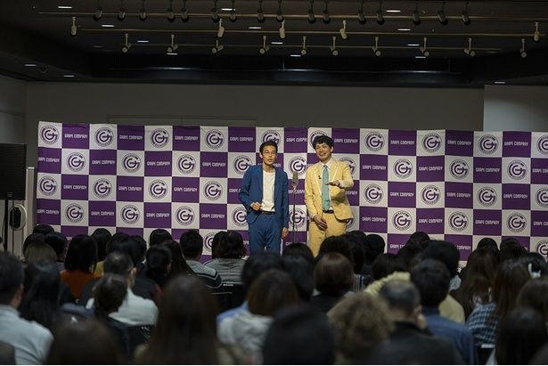 毎年恒例の新春お笑いライブ(2025年の様子)