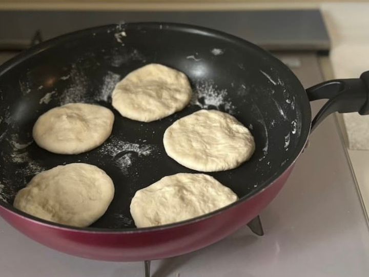 パン作り、簡単パン、肉まん、フライパンレシピ、ワンパン