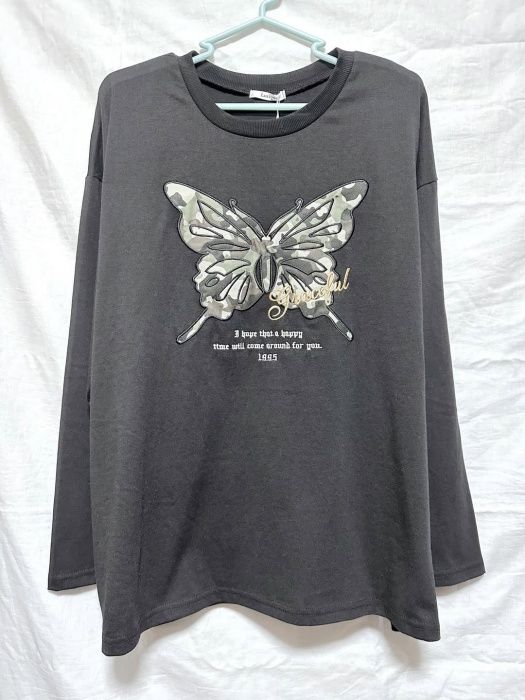 しまむら「バタフライモチーフロンT」