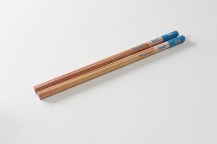 ippo！きれいに消えるかきかたえんぴつ ダイソー 六角軸