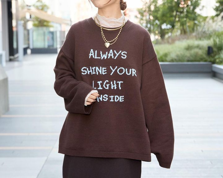 画像: ブラウン×ブルーの高感度配色を一枚で