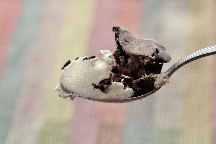 さすがのおいしさ！！【ファミマ限定】人気アイスのパフェはリピ確定です