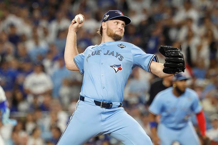 ブルージェイズのトレイ・イェサベージ（C）Getty Images