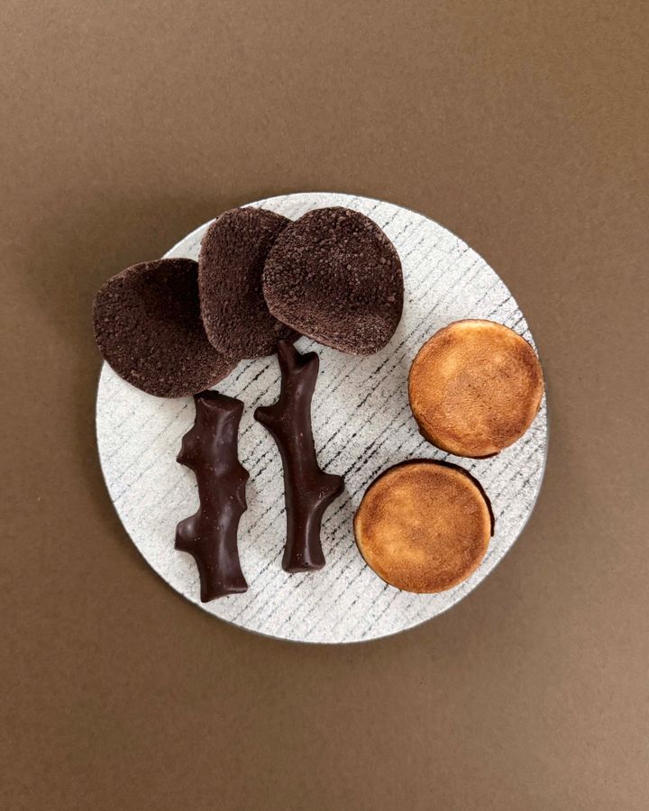 2025年冬スイーツ◎ 北海道から届く、冬限定のご褒美スイーツSNOW3選 【ささやかですてきなもの 大谷有紀 vol.270】