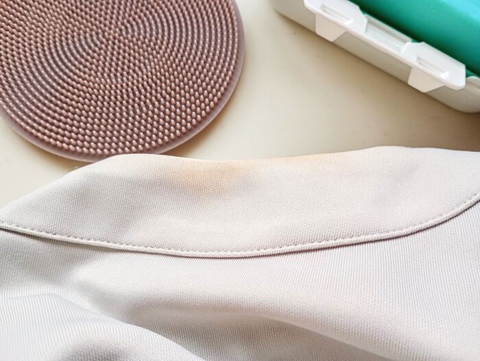 食器洗いだけじゃ損！100均『シリコンスポンジ』がフィットする使い道3選♡