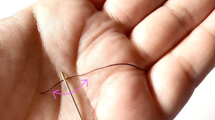 手のひらで「糸が通せる」って本当！？噂の