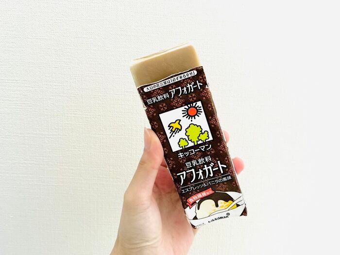 『豆乳飲料』を紙パックごと冷凍庫にドーン！→禁断の「シャリシャリ化」を試してみたら…激ウマでした。