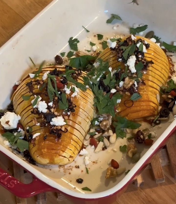 日本に恋したパリジェンヌ、クララ・ブランさんのお部屋を覗き見！ 2階建てメゾネットに散らした“フレンチの混沌”とは？ 【FUDGE おしゃれな人のルームツアー vol.16】