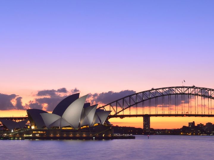 All About ニュース編集部が全国250人を対象に実施した「海外旅行先に関するアンケート」の調査結果から、今だからこそ行きたいと思う「オセアニアの旅行先」ランキングを発表！ 2位「オーストラリア」を抑えた1位は？