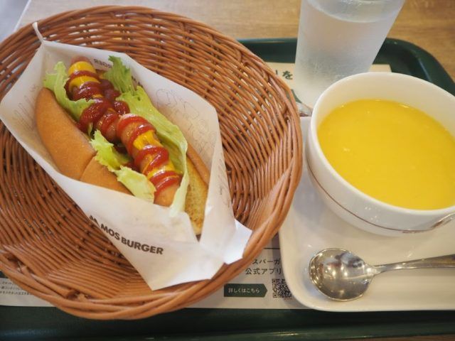 「モスバーガー」の朝モス