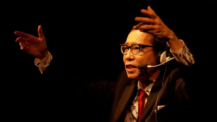 2時間1人で実況しながらしゃべり続けるステージ width=