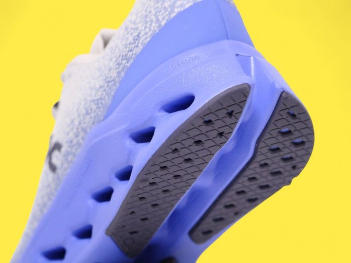 オンの「クラウドサーファーマックス」¥23,100